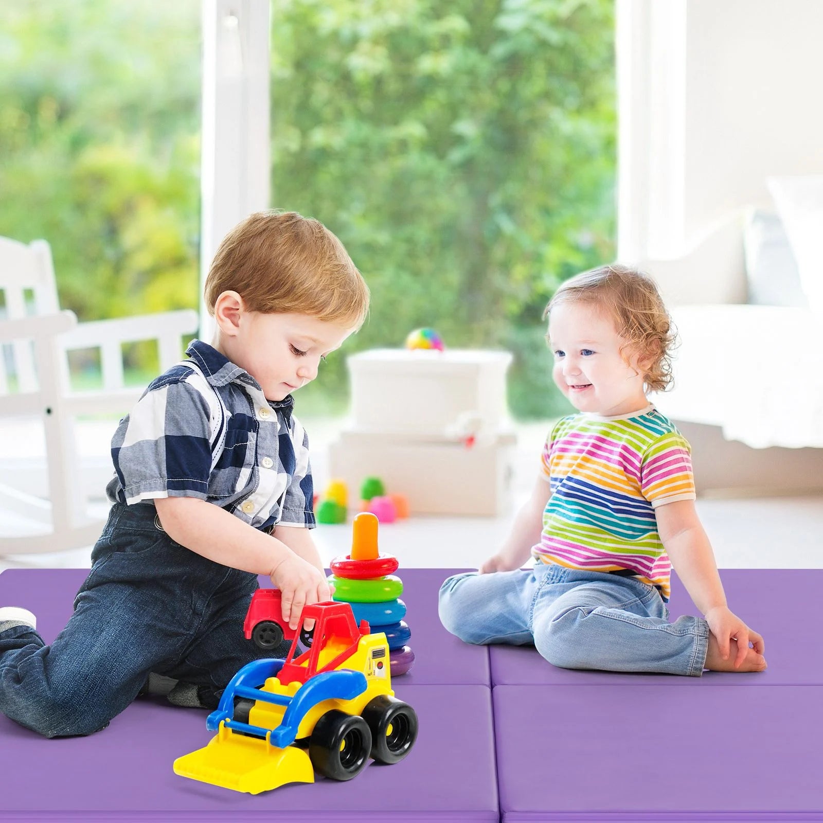 Folding Gymnastics Mat with Carrying Handles and Loop Fastener